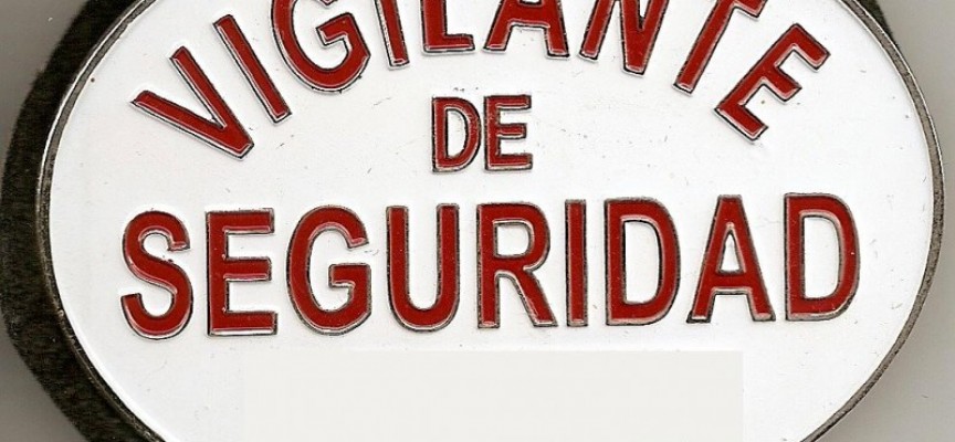Se contratarán 800 vigilantes privados para las 67 cárceles españolas.