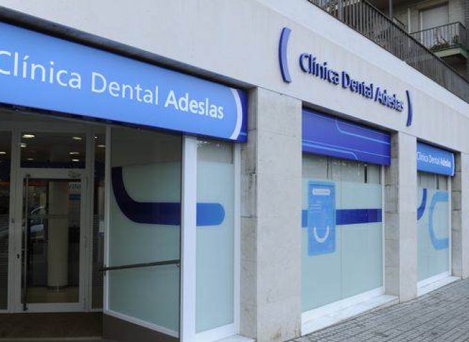 Adeslas lanza 11 ofertas de empleo para sus clínicas dentales. Diferentes localidades.