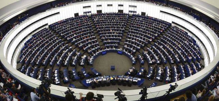 Prácticas en el Parlamento Europeo: universitarios en general y periodistas. Hasta el 15 de mayo