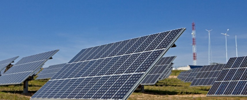 Repsol creará 500 empleos en la nueva planta fotovoltaica en Badajoz
