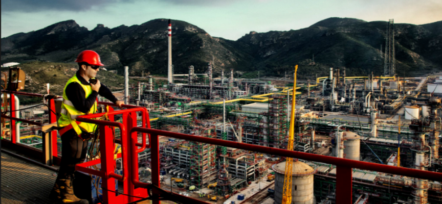 Repsol busca 1.800 trabajadores para su planta de Cartagena.