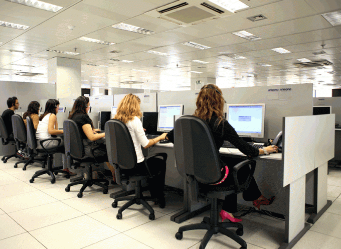 Emergia busca 100 Teleoperadores/as para su contact center en Córdoba