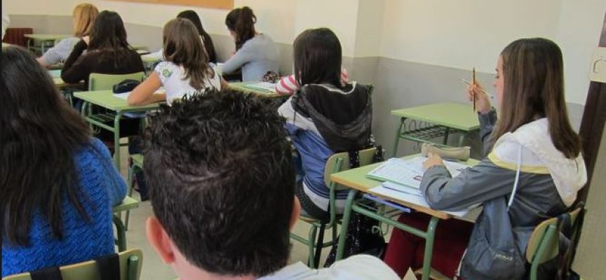 Madrid otorgará becas de FP a 11.000 estudiantes el próximo curso
