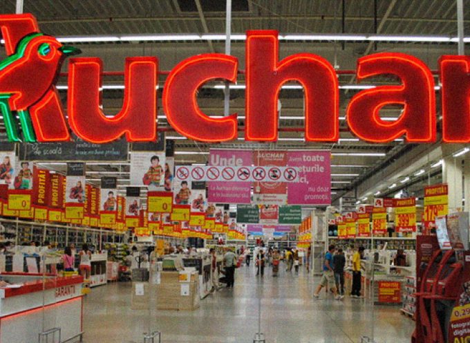 Auchan contratará reponedores, cajer@s, pescader@s, charcuter@s para verano