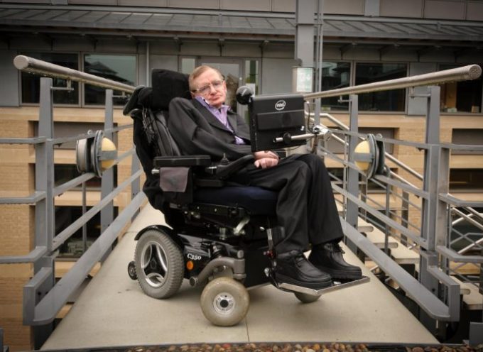 Recursos para trabajar la figura de Stephen Hawking en el aula