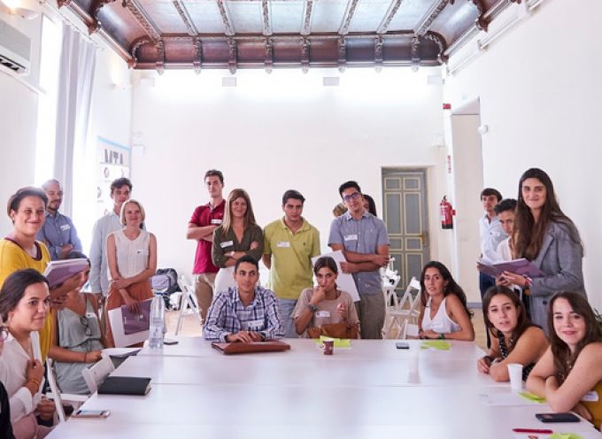 Jóvenes emprendedores españoles apuestan por crear proyectos sociales