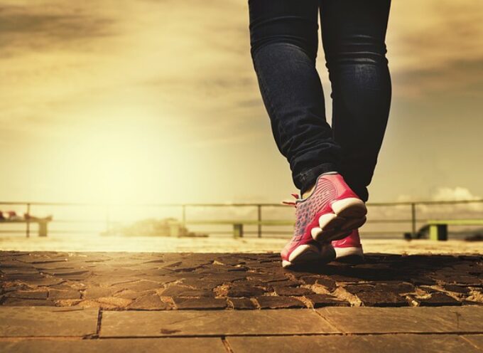 ¿Por qué es beneficioso para la salud caminar 6.000 pasos al día?